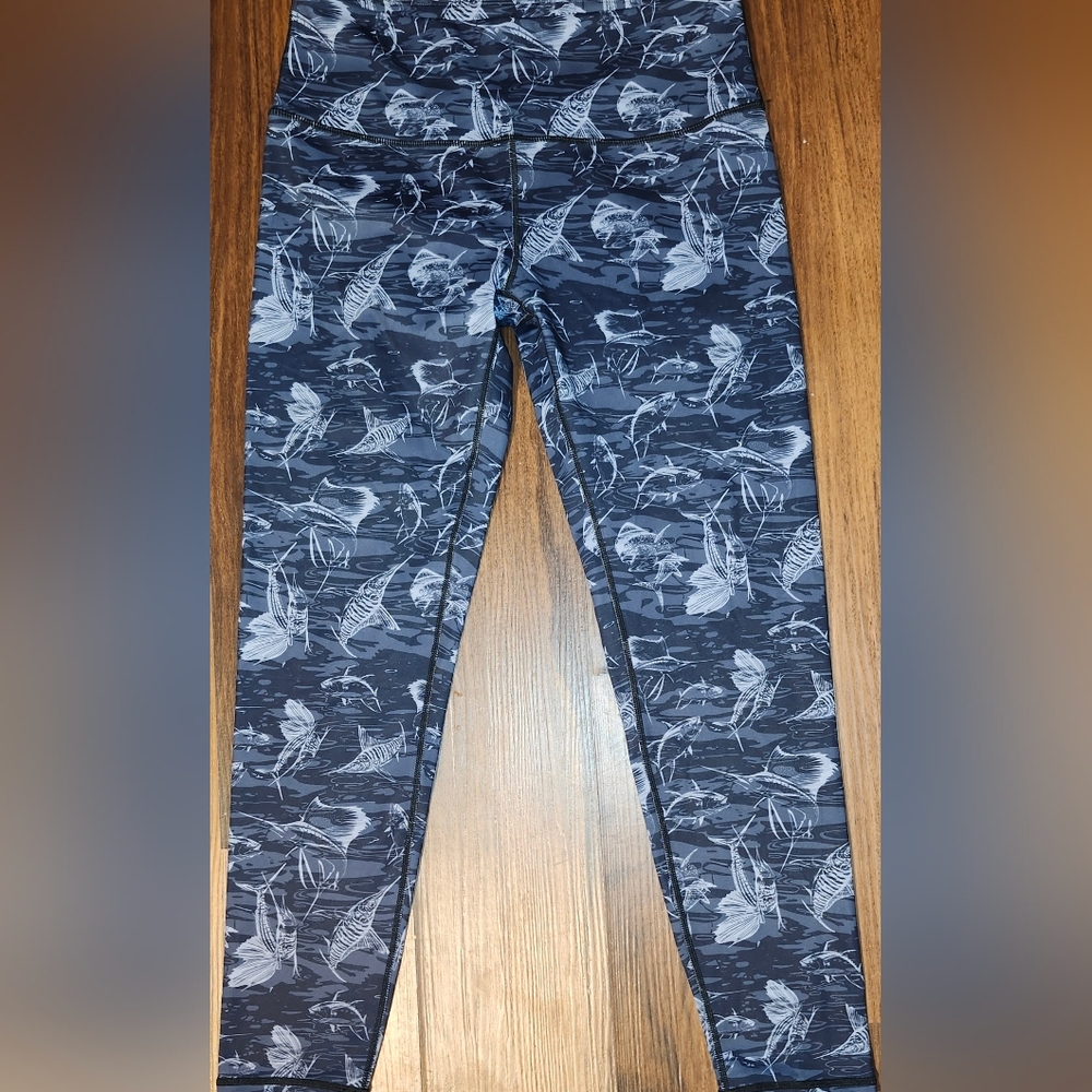 NWT Womens Sz L Bluefin Offshore Leggings in Excellent Condition